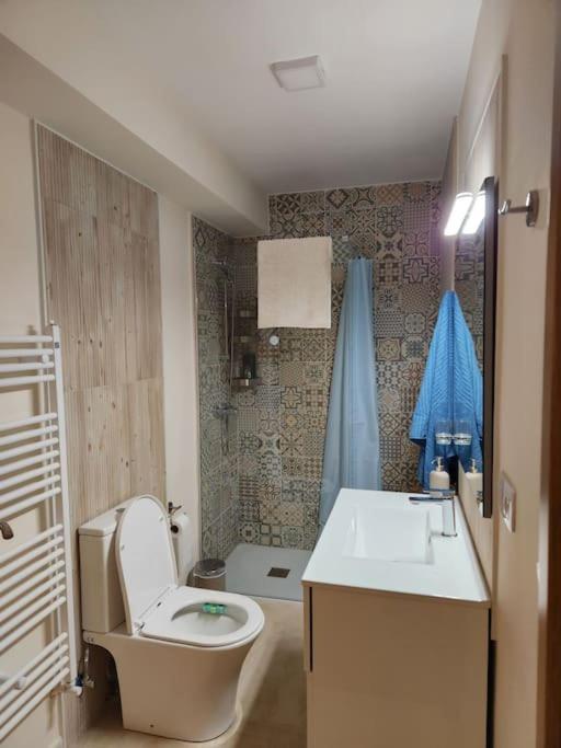 Moderno Apartamento Cerca Del Centro En León Exteriér fotografie